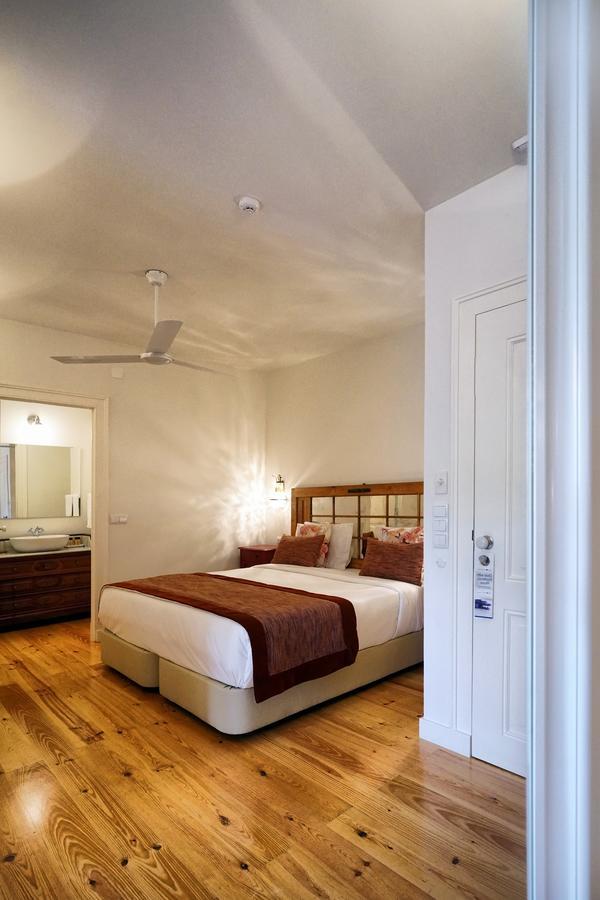 Hotel Casas De Sao Bento Lisbona Esterno foto